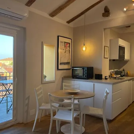 Romantic Attic With Panoramic View * Bologne