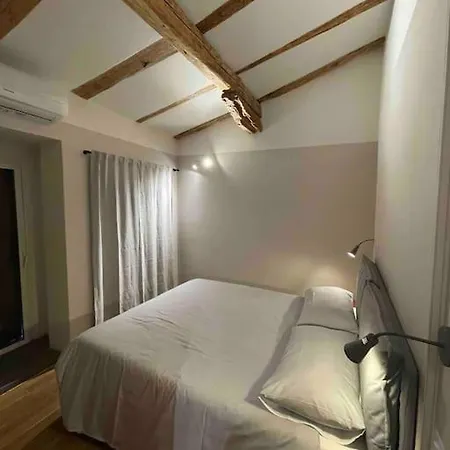 Romantic Attic With Panoramic View Bolonha