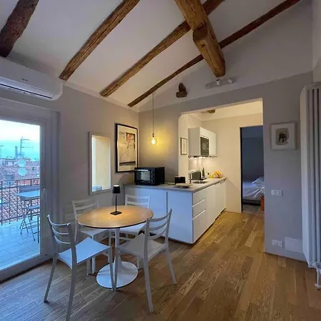 Romantic Attic With Panoramic View Apartment