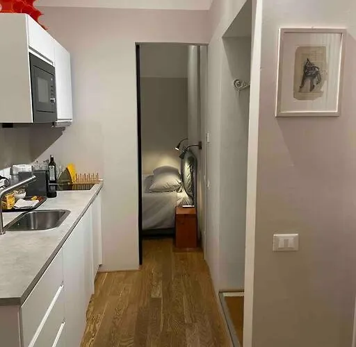 Romantic Attic With Panoramic View * בולוניה