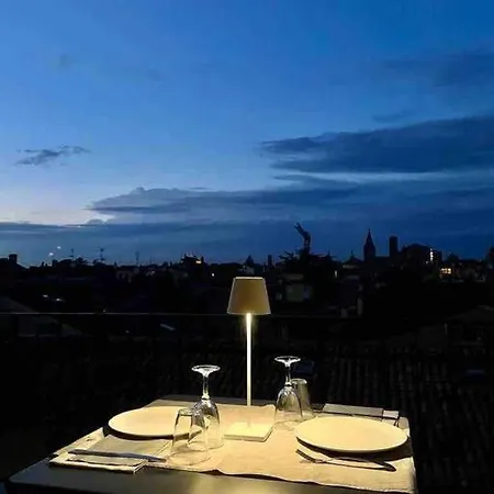 Romantic Attic With Panoramic View Apartman *